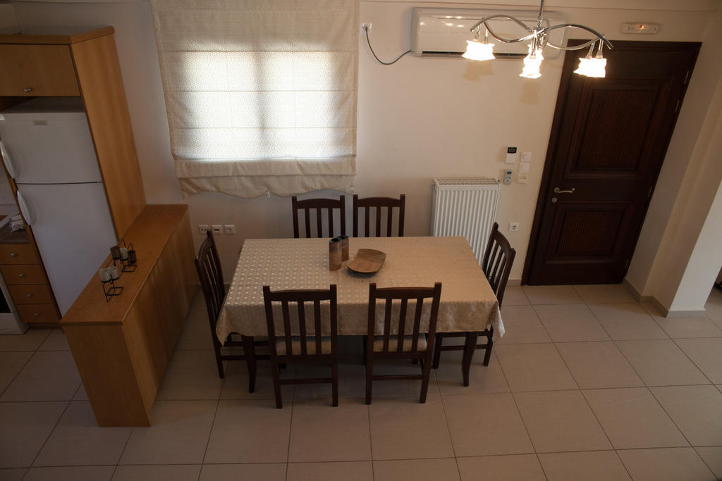 Venetiko Villas نافبكْتوس الغرفة الصورة